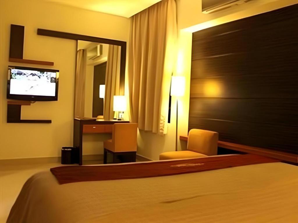 Travello Hotel Manado Dış mekan fotoğraf