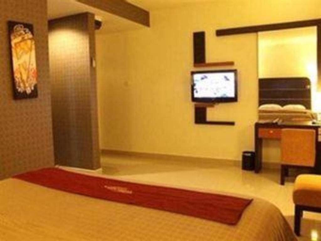 Travello Hotel Manado Dış mekan fotoğraf