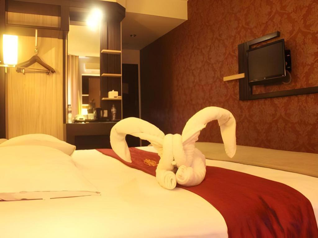Travello Hotel Manado Dış mekan fotoğraf