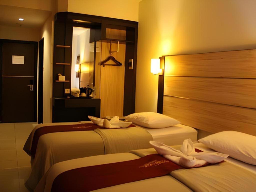 Travello Hotel Manado Dış mekan fotoğraf