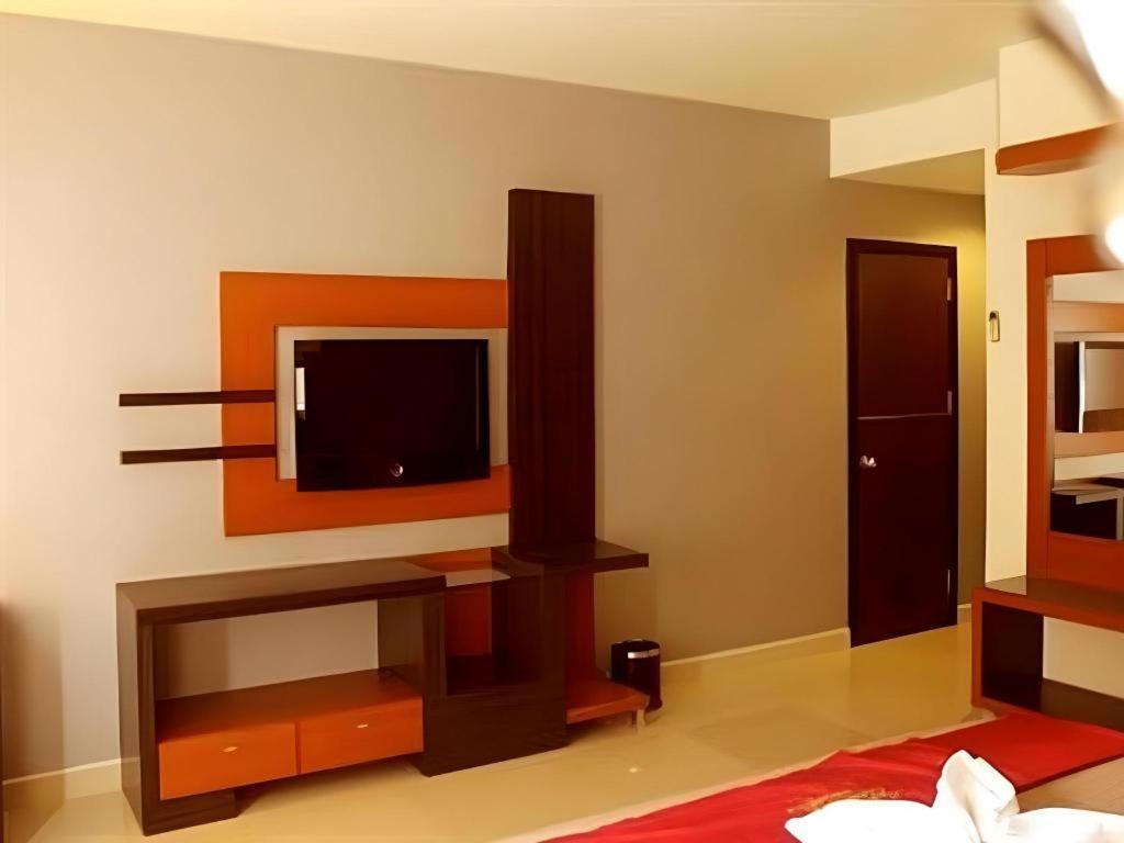 Travello Hotel Manado Dış mekan fotoğraf