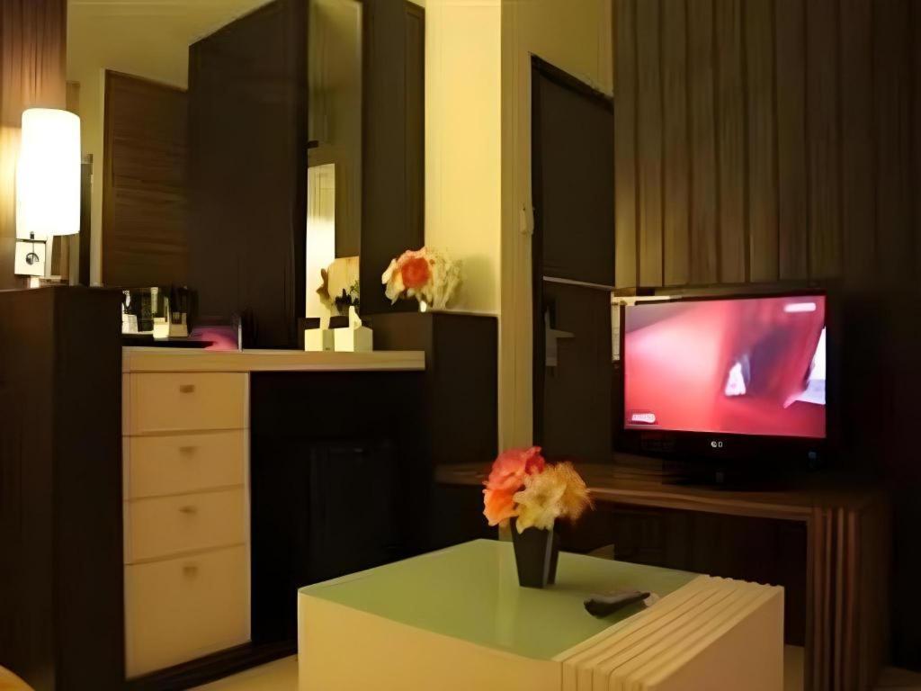 Travello Hotel Manado Dış mekan fotoğraf