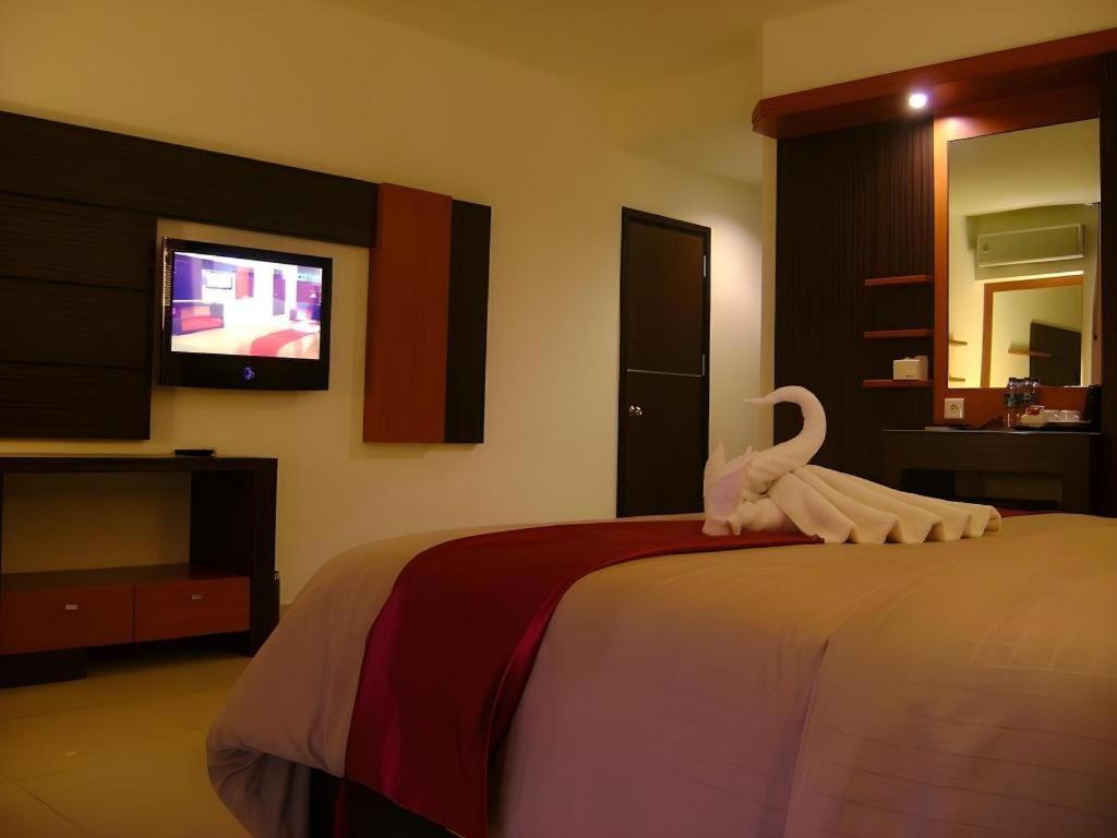 Travello Hotel Manado Dış mekan fotoğraf