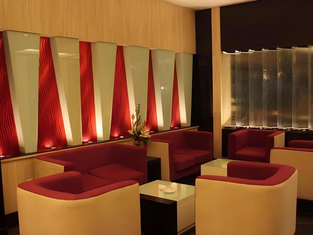 Travello Hotel Manado Dış mekan fotoğraf